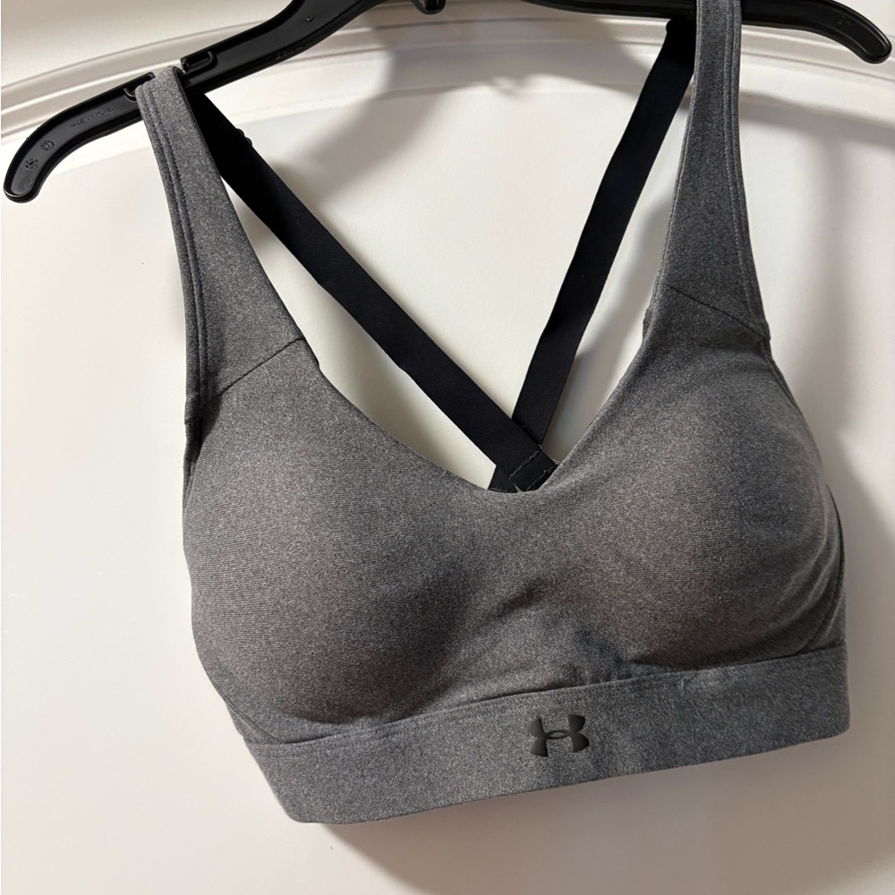 Under Armour Gray Sports Bra with Moisture-Wicking Fabric